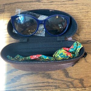 Maui Jim navy and tortoise cat eye sunglasses